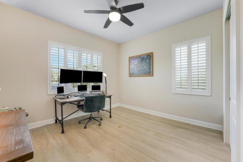 Villa ou maison à vendre à Westlake, Floride: 4 chambres, 323.39 m2 № 2355191 - photo 20