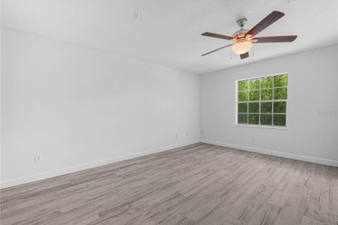 Copropriété à vendre à Tampa, Floride: 2 chambres, 83.98 m2 № 1803635 - photo 6