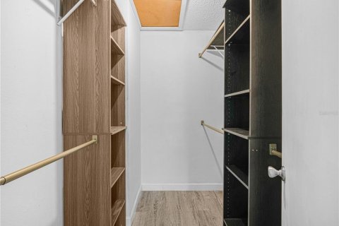 Copropriété à vendre à Tampa, Floride: 2 chambres, 83.98 m2 № 1803635 - photo 18
