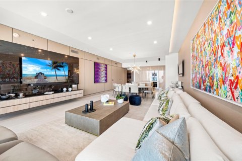 Condo in Sunny Isles Beach, Florida, 3 bedrooms  № 1855316 - photo 3