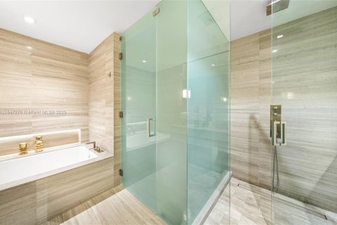 Condo in Sunny Isles Beach, Florida, 3 bedrooms  № 1855316 - photo 21