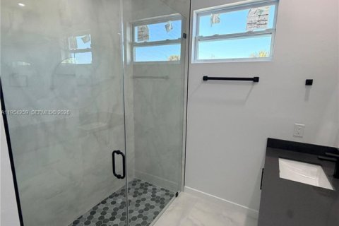 Купить виллу или дом в Лихай-Эйкерс, Флорида 3 спальни, 143.63м2, № 2008986 - фото 15