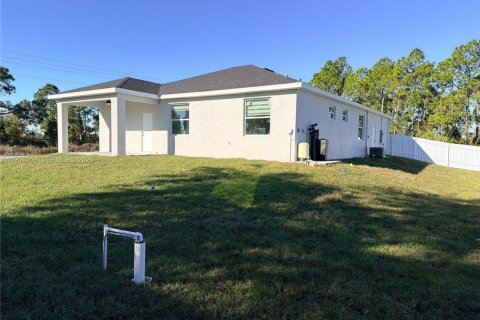 Купить виллу или дом в Лихай-Эйкерс, Флорида 3 спальни, 143.63м2, № 2008986 - фото 22