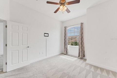 Copropriété à vendre à Lakewood Ranch, Floride: 3 chambres, 168.34 m2 № 1798332 - photo 30
