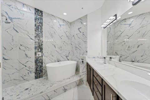 Copropriété à vendre à Lakewood Ranch, Floride: 3 chambres, 168.34 m2 № 1798332 - photo 27