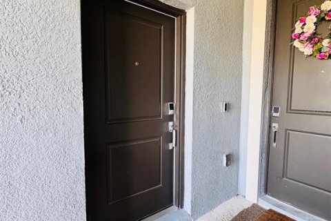 Casa en alquiler en Davenport, Florida, 1 dormitorio, 32.52 m2 № 1899953 - foto 2