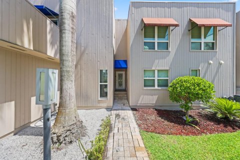 Touwnhouse à vendre à Delray Beach, Floride: 3 chambres, 184.32 m2 № 2372754 - photo 9