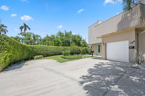 Touwnhouse à vendre à Delray Beach, Floride: 3 chambres, 184.32 m2 № 2372754 - photo 8