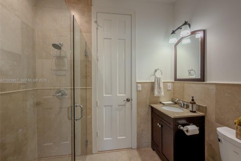 Casa en venta en Weston, Florida, 7 dormitorios, 444.72 m2 № 2034163 - foto 24