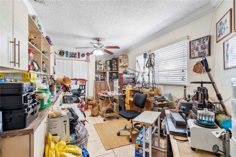 Commercial property in Hollywood, Florida 162.21 sq.m. № 1865689 - photo 23