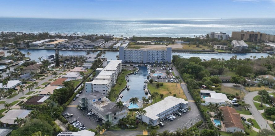Condo in Deerfield Beach, Florida, 2 bedrooms  № 1154252