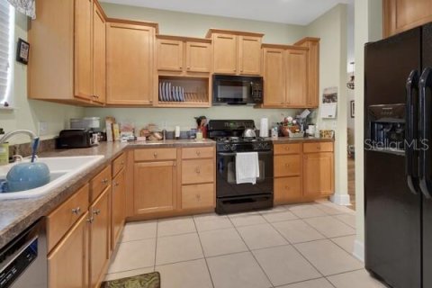Adosado en venta en DeLand, Florida, 3 dormitorios, 155.61 m2 № 2167563 - foto 5