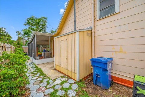 House in Saint Petersburg, Florida 2 bedrooms, 74.32 sq.m. № 1817251 - photo 15