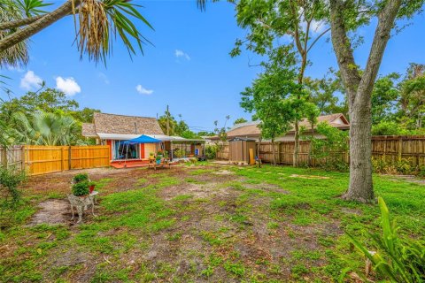 House in Saint Petersburg, Florida 2 bedrooms, 74.32 sq.m. № 1817251 - photo 9