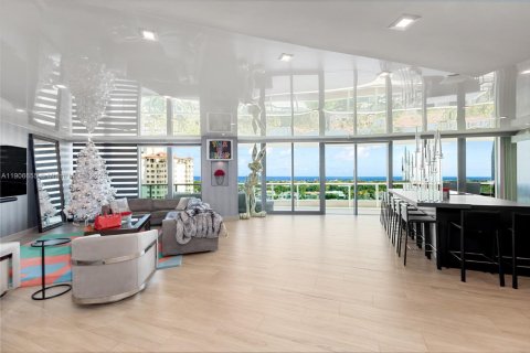 Condo in Aventura, Florida, 2 bedrooms № 1971274 - photo 17