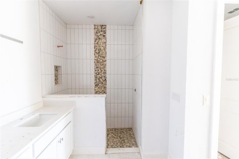 House in Rotonda, Florida 3 bedrooms, 189.71 sq.m. № 1526745 - photo 8