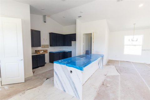 House in Rotonda, Florida 3 bedrooms, 189.71 sq.m. № 1526745 - photo 6