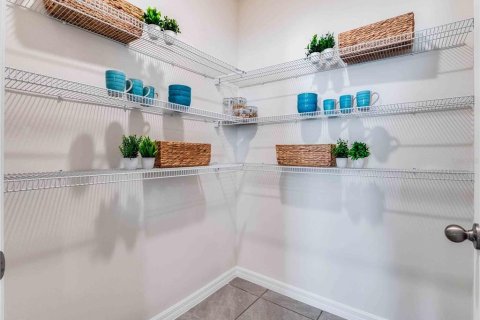 Casa en venta en Sanford, Florida, 5 dormitorios, 227.33 m2 № 1908248 - foto 12