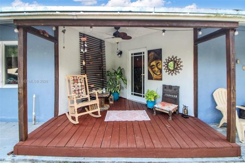 Villa ou maison à vendre à Homestead, Floride: 3 chambres, 243.13 m2 № 2008935 - photo 15