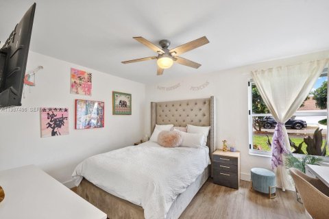 Купить виллу или дом в Майами, Флорида 3 спальни, 164.99м2, № 2050632 - фото 25