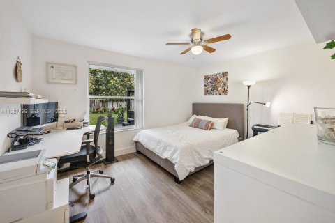 Купить виллу или дом в Майами, Флорида 3 спальни, 164.99м2, № 2050632 - фото 28