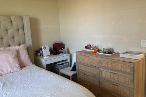 Townhouse in Parkland, Florida 3 bedrooms, 174.19 sq.m. № 2035195 - photo 13