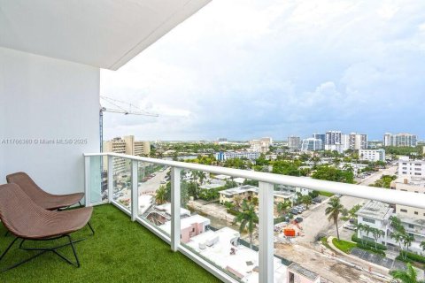 Condominio en venta en Fort Lauderdale, Florida, 1 dormitorio, 78.97 m2 № 1867426 - foto 21