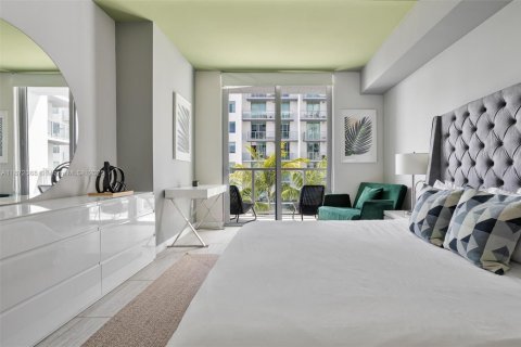 Copropriété à vendre à Miami, Floride: 1 chambre, 72.56 m2 № 1926975 - photo 10