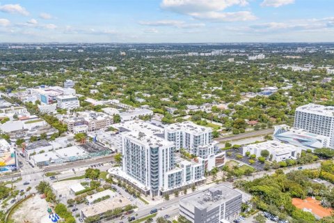 Copropriété à vendre à Miami, Floride: 1 chambre, 72.56 m2 № 1926975 - photo 1