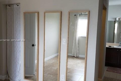 Apartment in Miami, Florida 1 bedroom, 55.37 sq.m. № 2005040 - photo 8