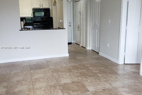 Apartment in Miami, Florida 1 bedroom, 55.37 sq.m. № 2005040 - photo 4