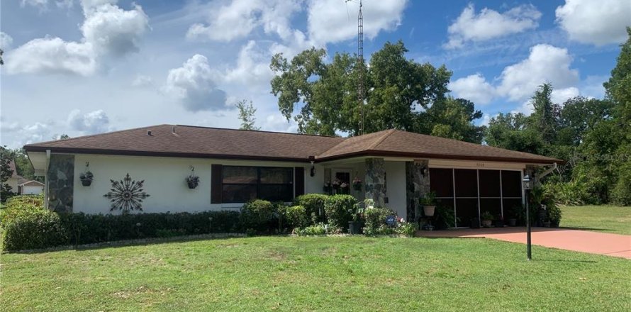 Villa ou maison à Ocala, Floride 3 chambres, 169.08 m2 № 2143294