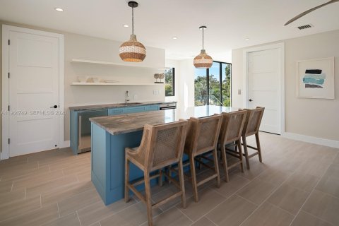 Купить виллу или дом в Ки-Ларго, Флорида 4 спальни, 394.93м2, № 2026440 - фото 19