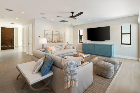 Купить виллу или дом в Ки-Ларго, Флорида 4 спальни, 394.93м2, № 2026440 - фото 14