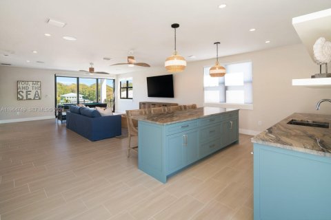 Купить виллу или дом в Ки-Ларго, Флорида 4 спальни, 394.93м2, № 2026440 - фото 18