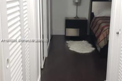 Copropriété à louer à Hallandale Beach, Floride: 2 chambres, 101.45 m2 № 2044668 - photo 7