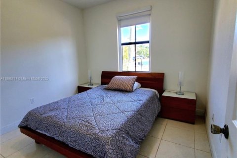 Villa ou maison à louer à Miami, Floride: 3 chambres, 142.51 m2 № 1950512 - photo 28