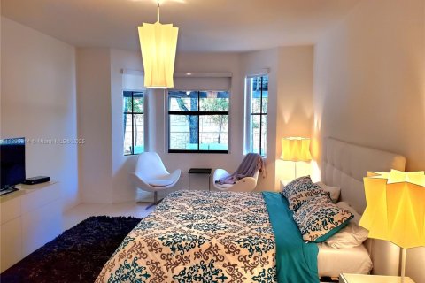 Villa ou maison à louer à Miami, Floride: 3 chambres, 142.51 m2 № 1950512 - photo 18