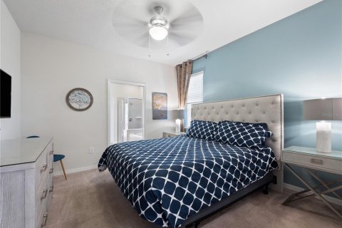 Casa en venta en Kissimmee, Florida, 6 dormitorios, 291.9 m2 № 1853573 - foto 21