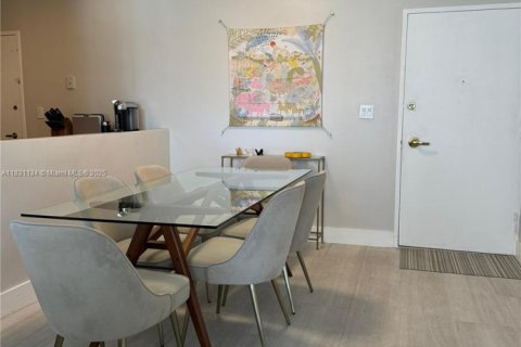 Copropriété à louer à Miami Beach, Floride: 2 chambres, 95.69 m2 № 2079050 - photo 8