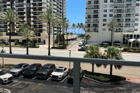 Condo à Miami Beach, Floride, 2 chambres  № 2079050