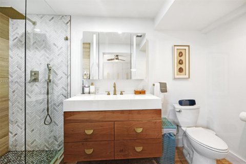 Casa en venta en Fort Lauderdale, Florida, 3 dormitorios, 135.27 m2 № 1861318 - foto 21