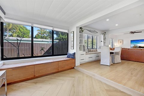 Casa en venta en Fort Lauderdale, Florida, 3 dormitorios, 135.27 m2 № 1861318 - foto 5