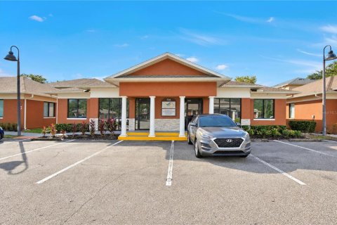 Immobilier commercial à Longwood, Floride 247.12 m2 № 2436737