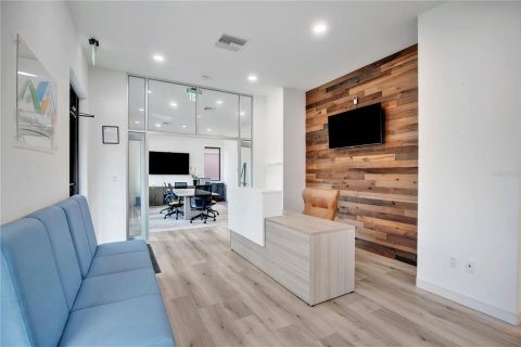 Immobilier commercial à louer à Longwood, Floride: 247.12 m2 № 2436737 - photo 5