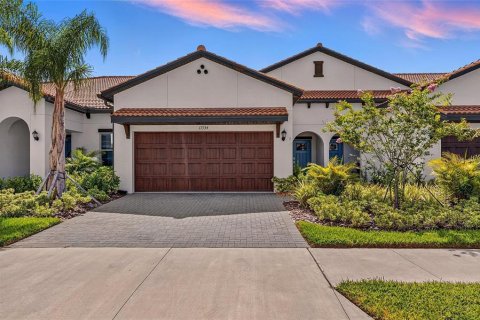 Casa en alquiler en Wimauma, Florida, 2 dormitorios, 161.37 m2 № 1901496 - foto 1