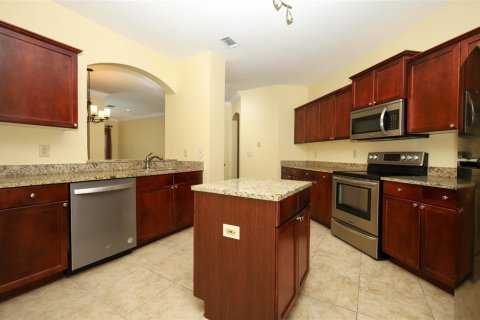 Condo in Lake Mary, Florida, 2 bedrooms  № 2221678 - photo 15