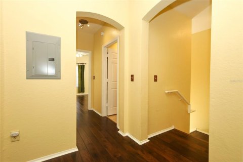 Condo in Lake Mary, Florida, 2 bedrooms  № 2221678 - photo 7