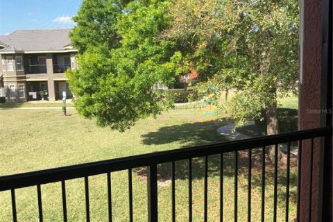 Condo in Lake Mary, Florida, 2 bedrooms  № 2221678 - photo 19