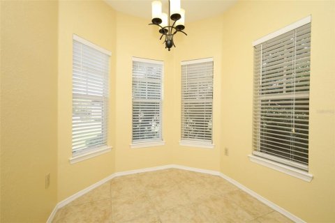 Condo in Lake Mary, Florida, 2 bedrooms  № 2221678 - photo 21